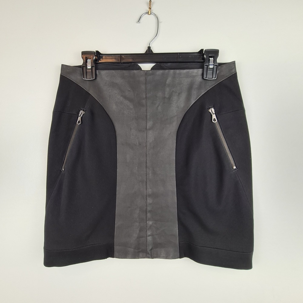 Rag & Bone Black‎ Mixed Media Mini Skirt with Coated Panels and Zip Pockets Sz 4